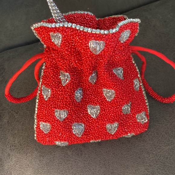 Zara mini beaded hearts bucket bag rare - Picture 7 of 9